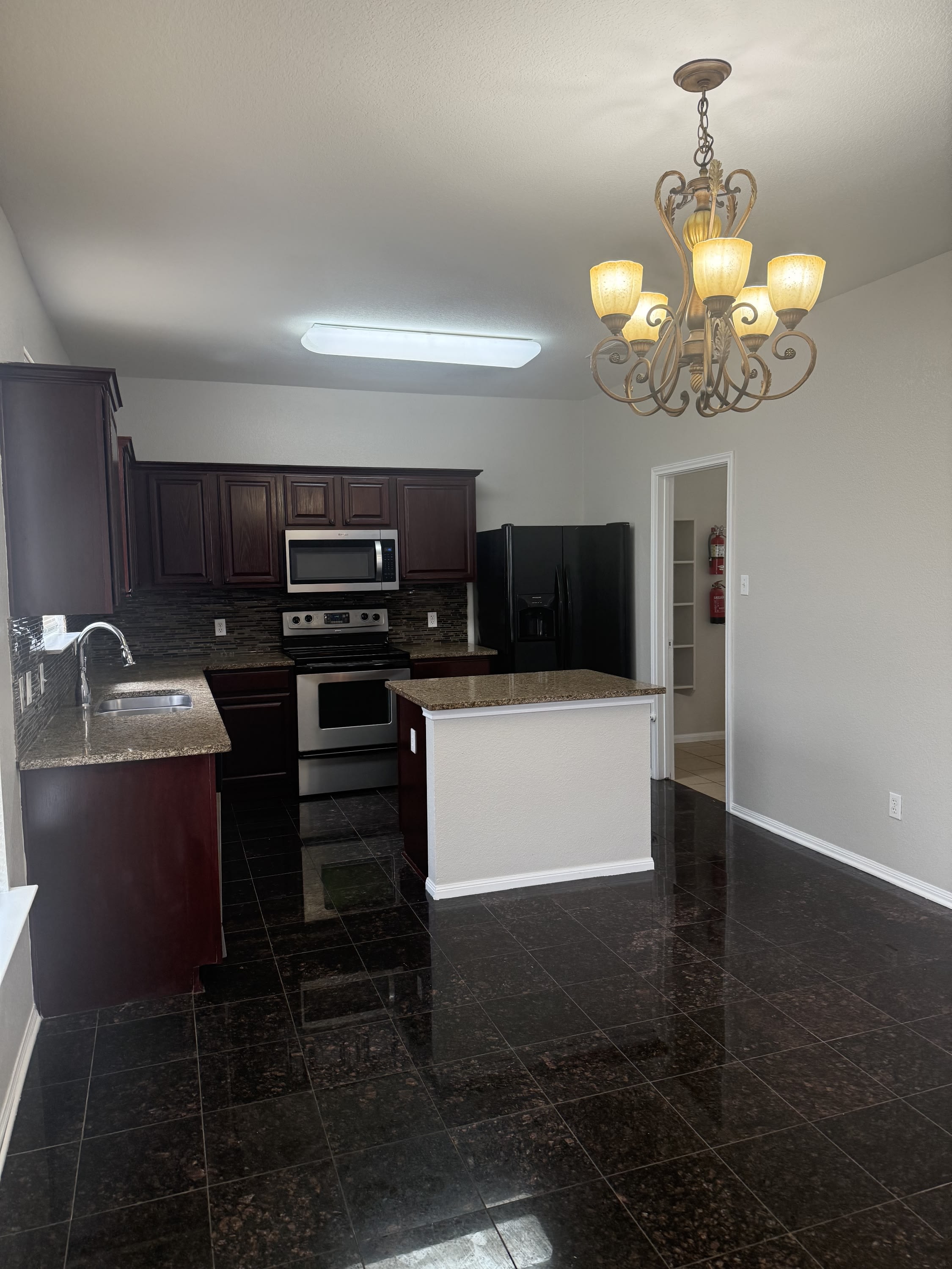 502 Constellation Drive – photo 5