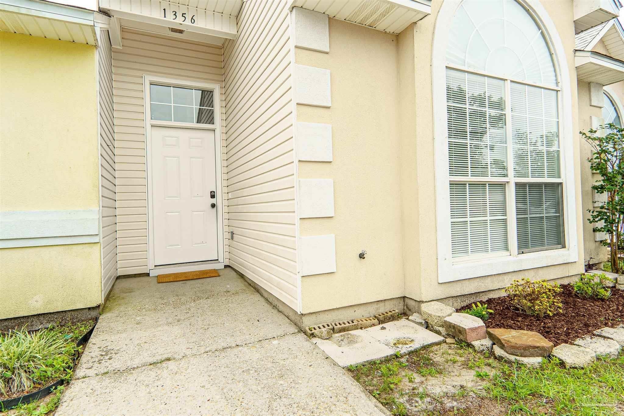 1356 Redwood Ln – photo 1