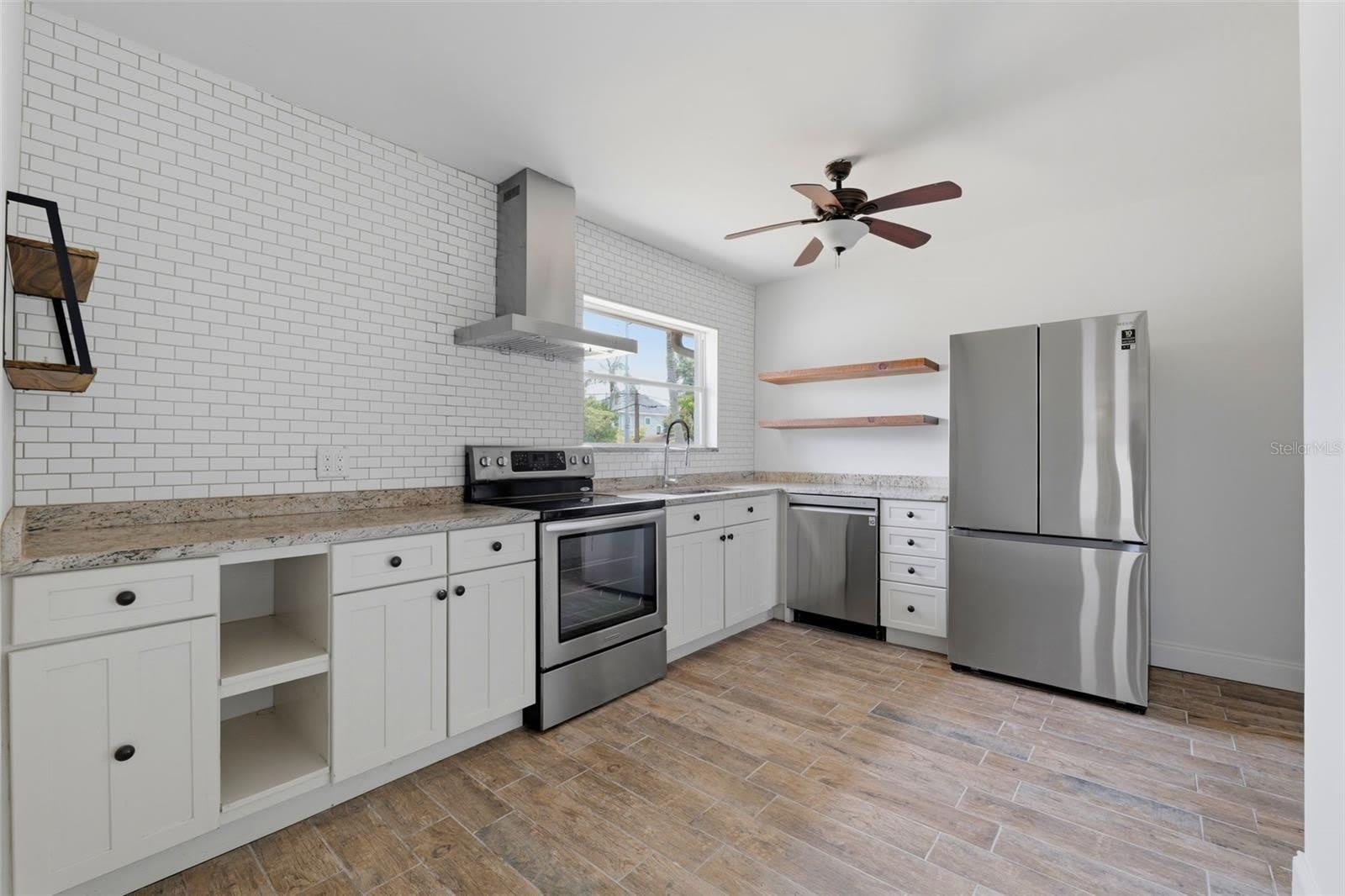 3030 A 5TH Street N – photo 3