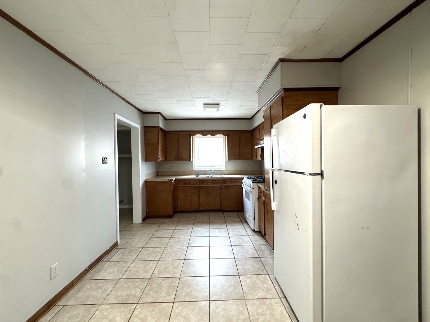 3B/1B Home Available in Lake Charles – photo 4