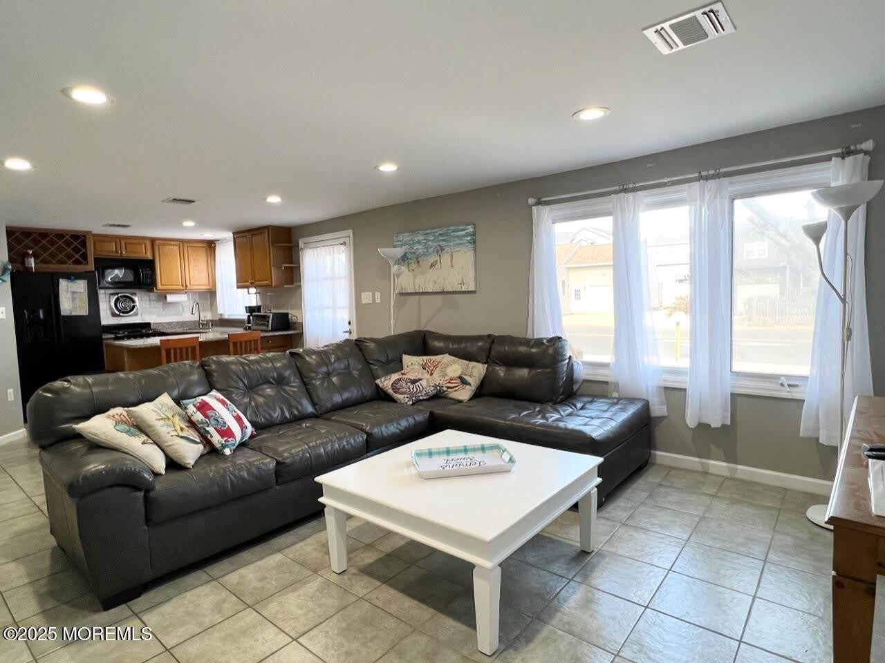 112 Kerr Avenue – photo 3