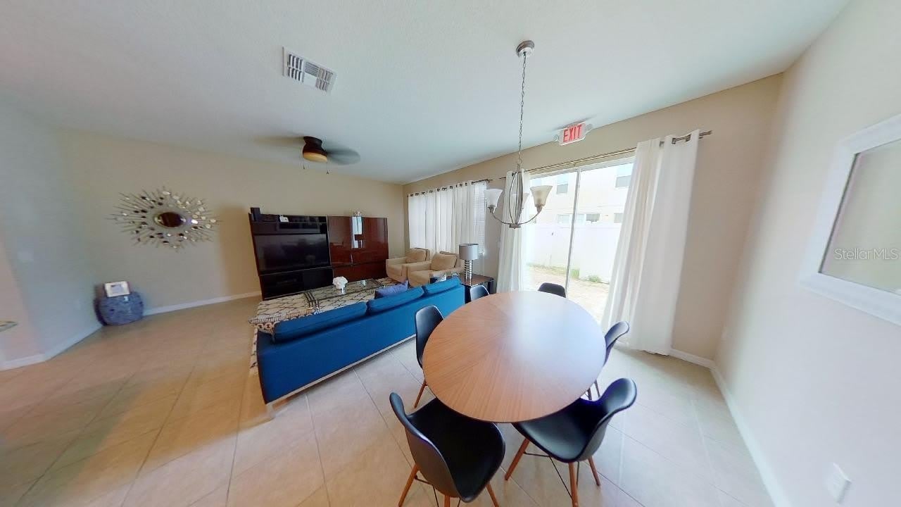 5119 KILLARNEY Way – photo 1