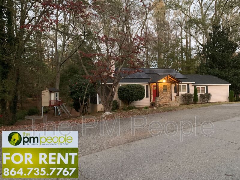 303 McBee Ave – photo 3