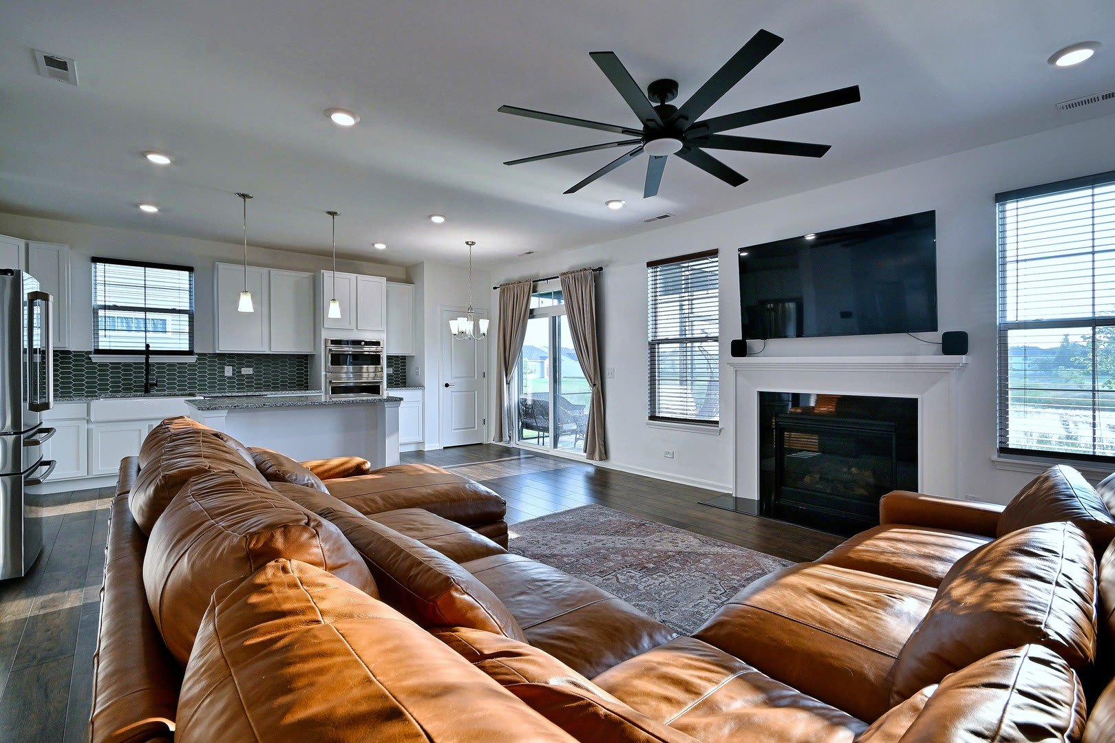 311 Dennis Lane – photo 4