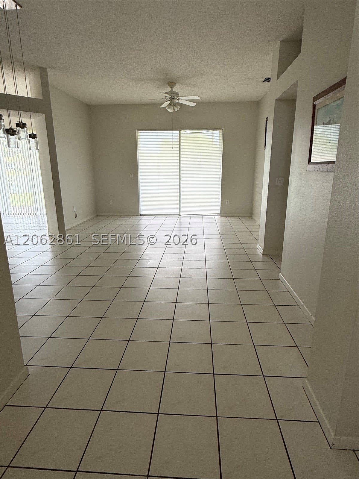 2435 SE 7th Pl – photo 5