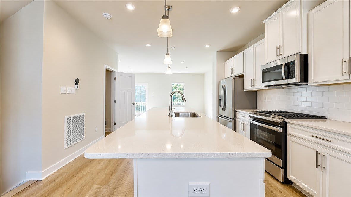 6804 Sycamore Way – photo 4