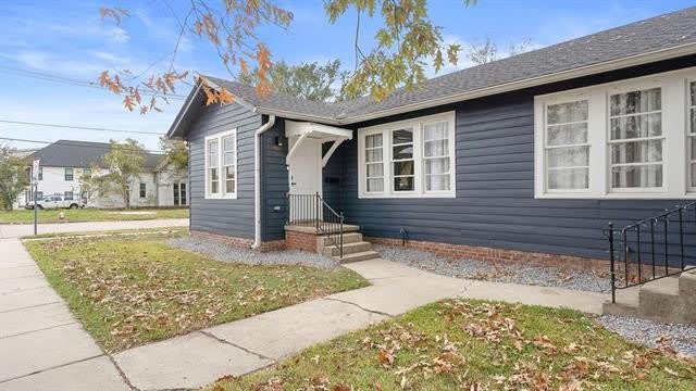 212 S OAK Street – photo 2