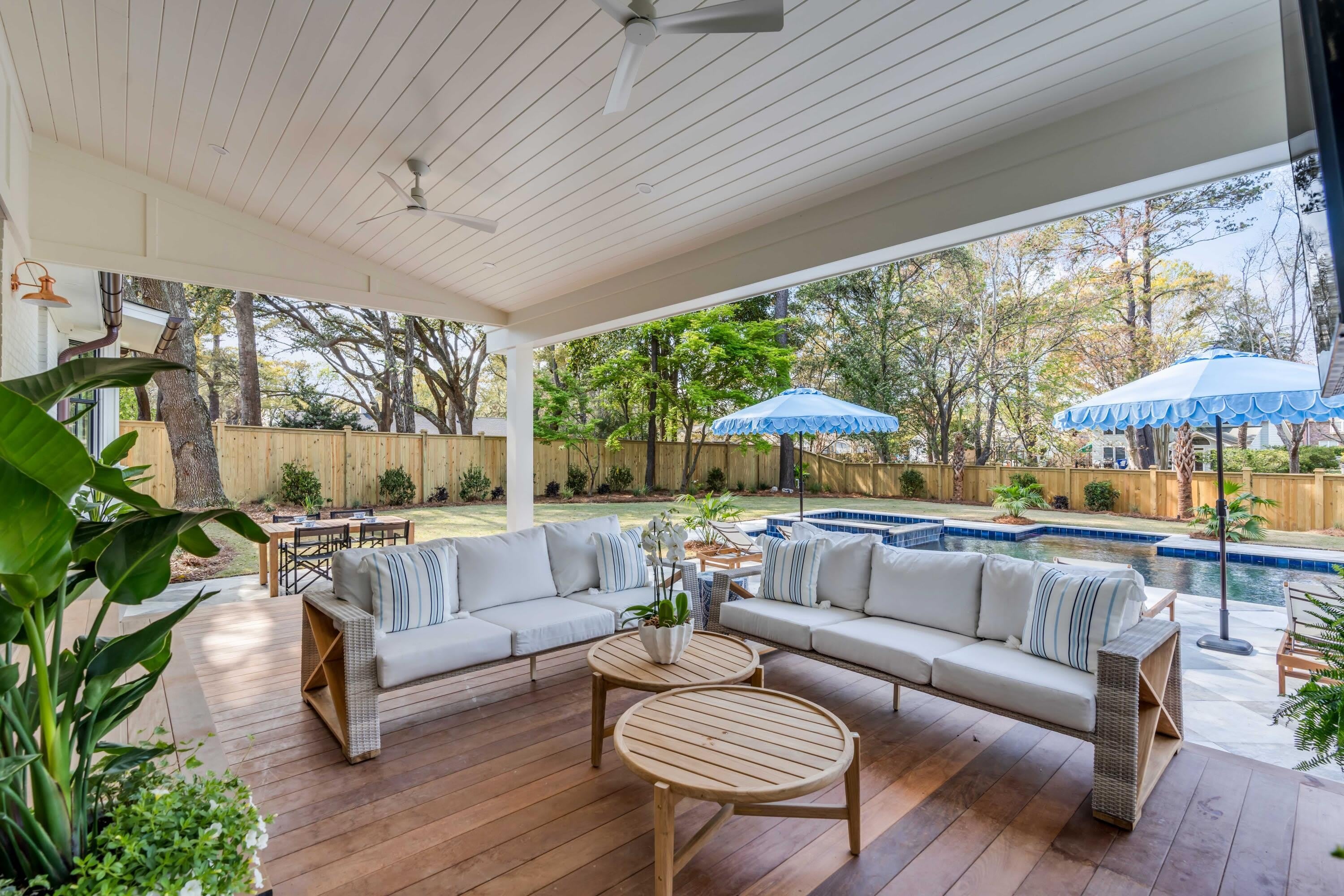 690 Pelzer Drive – photo 4
