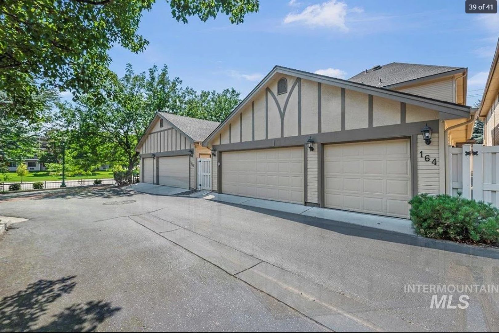Gorgeous fully furnished home in downtown Eagle! – photo 4