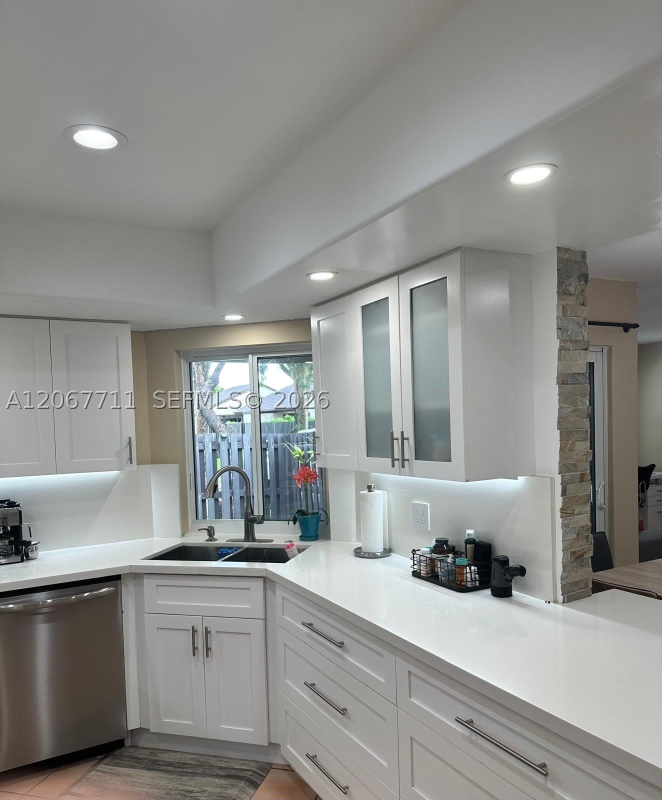 4810 SW 152nd Pl – photo 5