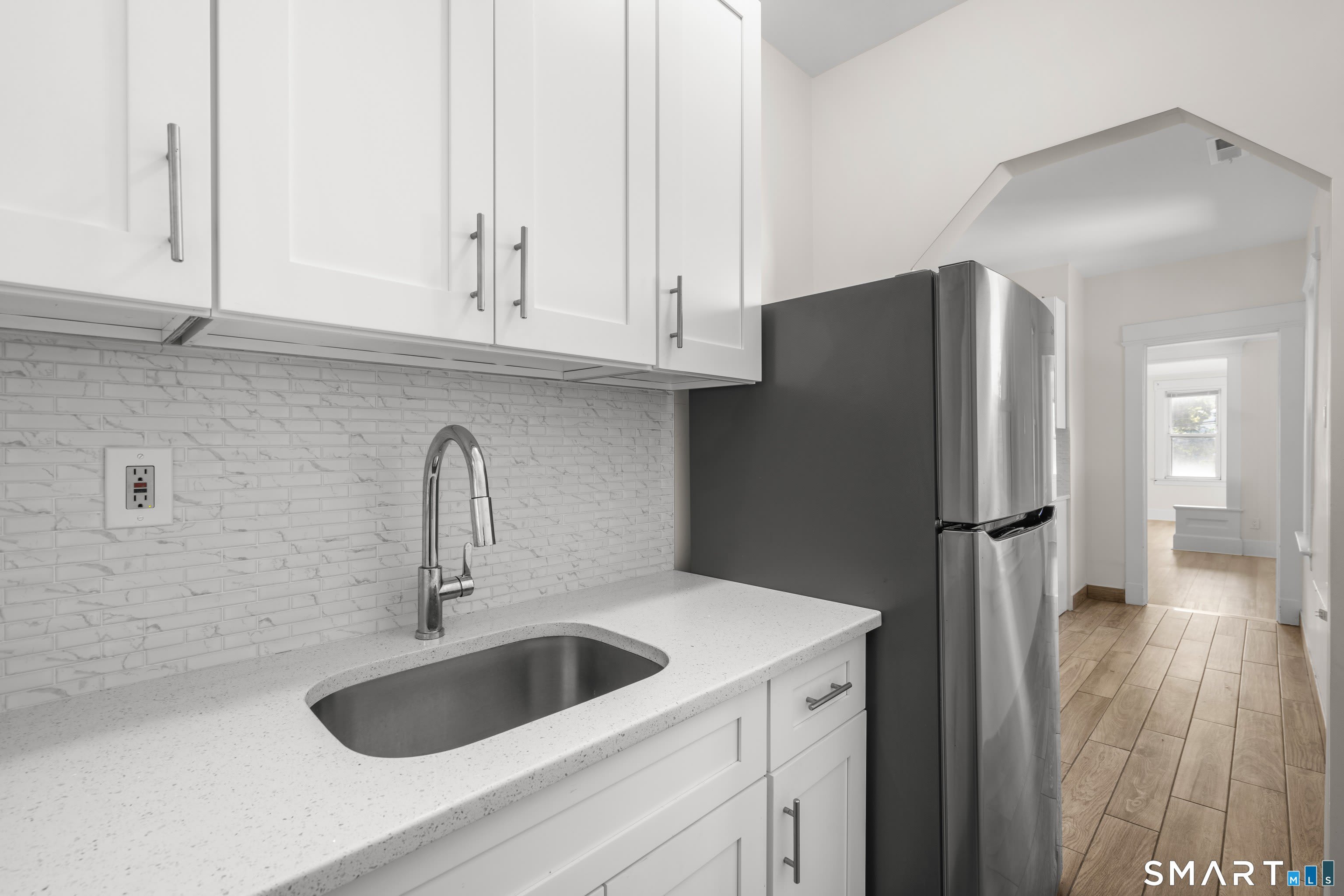 214 Hemingway Avenue – photo 3