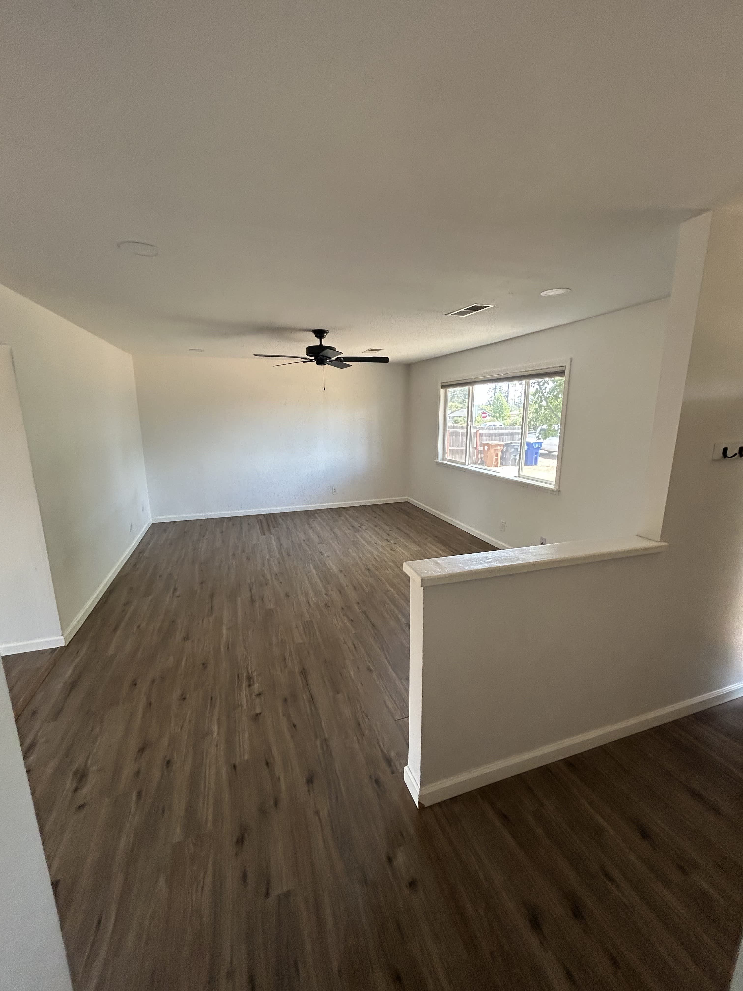 1505 Mabelle Way – photo 2