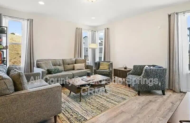 4350 Parkwood Trail – photo 4