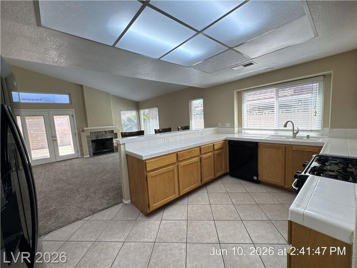 194 Kachina Drive – photo 4