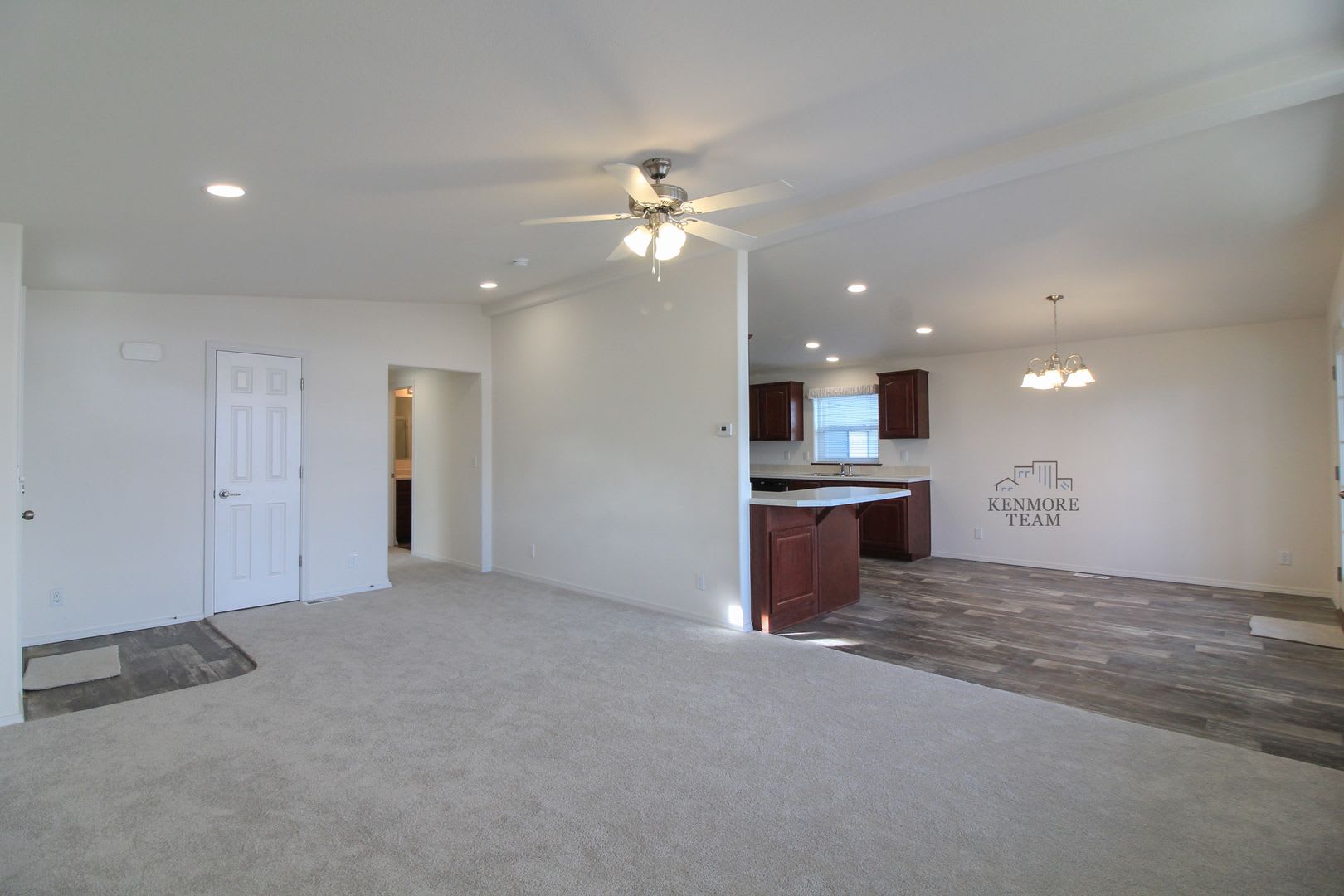 3 Bedroom, 2 Bath Home in Kennewick – photo 3
