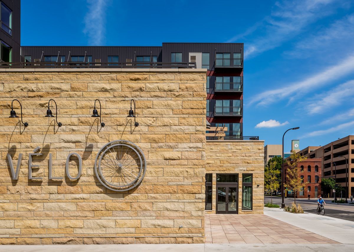 Velo – photo 1