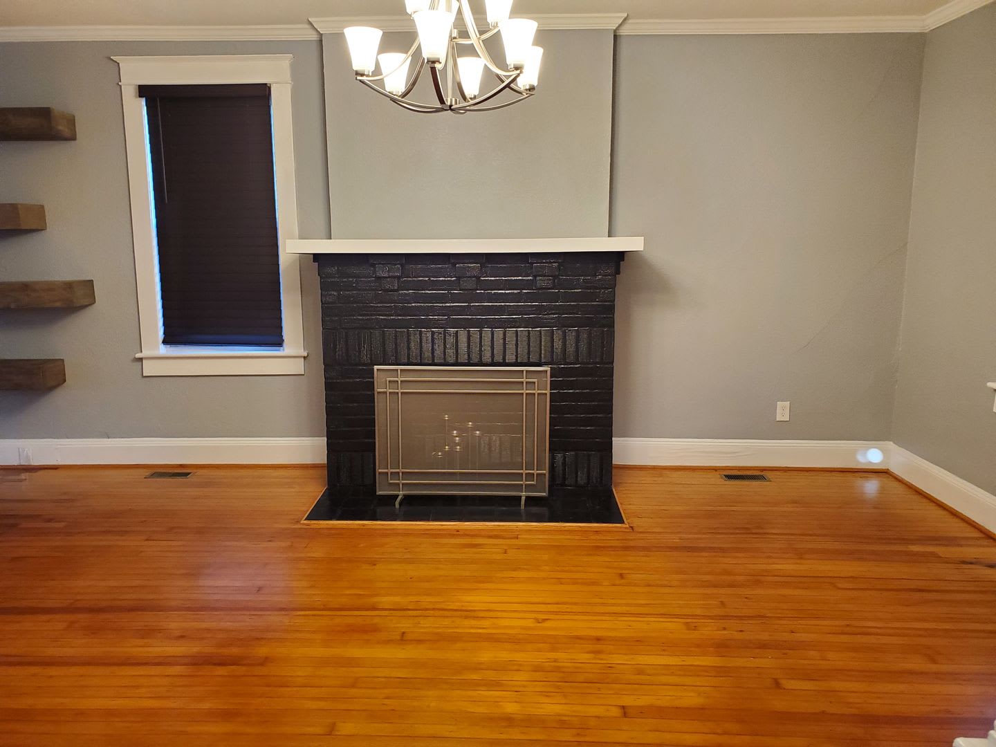 Beautiful Craftsman Home/ Special offer: half off the first month's rent. – photo 5