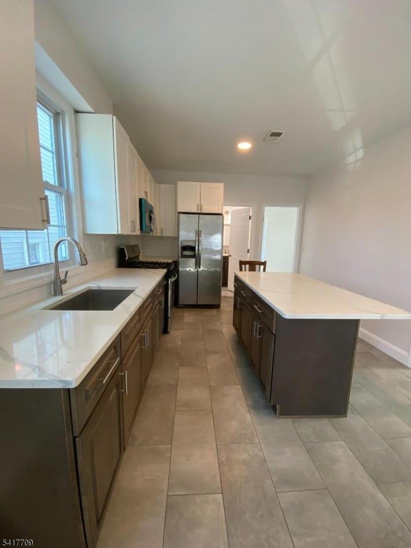 334 Bond St – photo 3