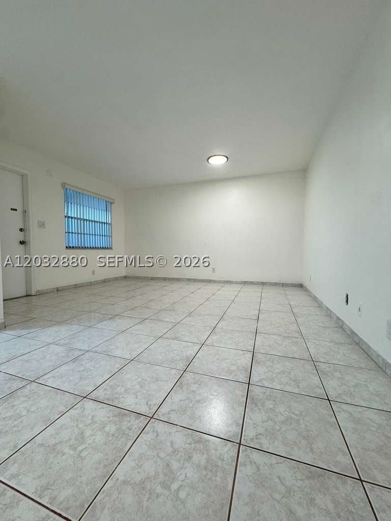 705 Ne 2Nd St – photo 5