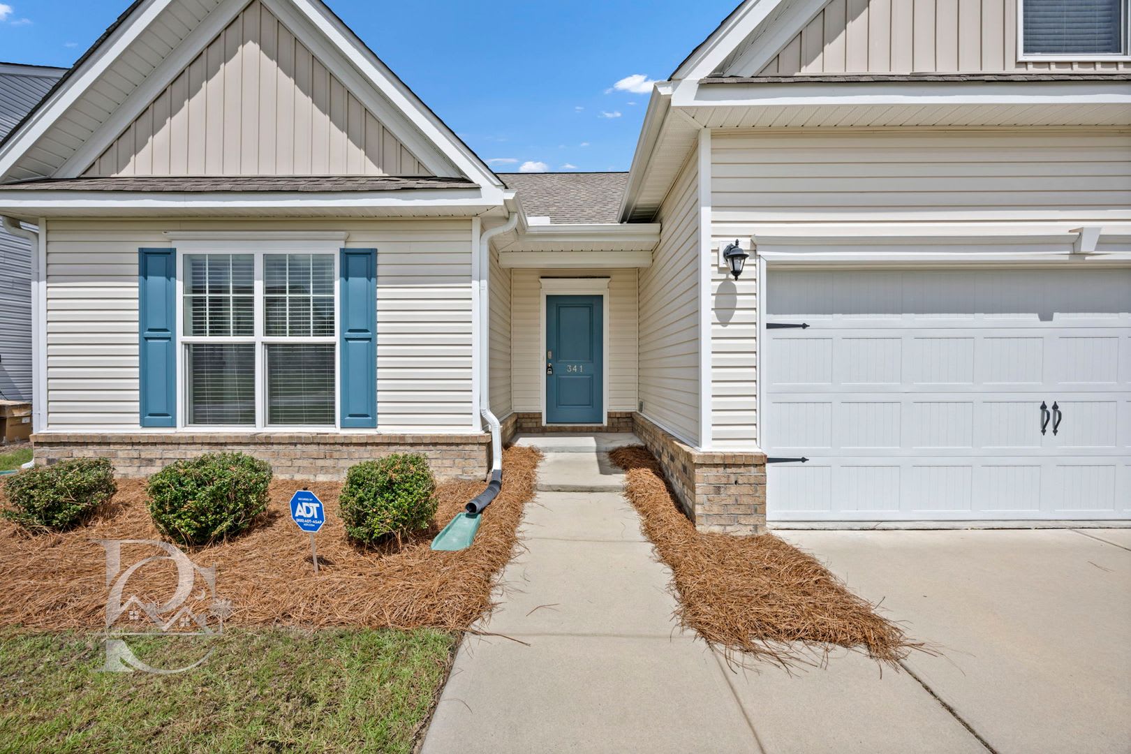 THE PERFECT HOME IN TIMMONS POND – photo 2