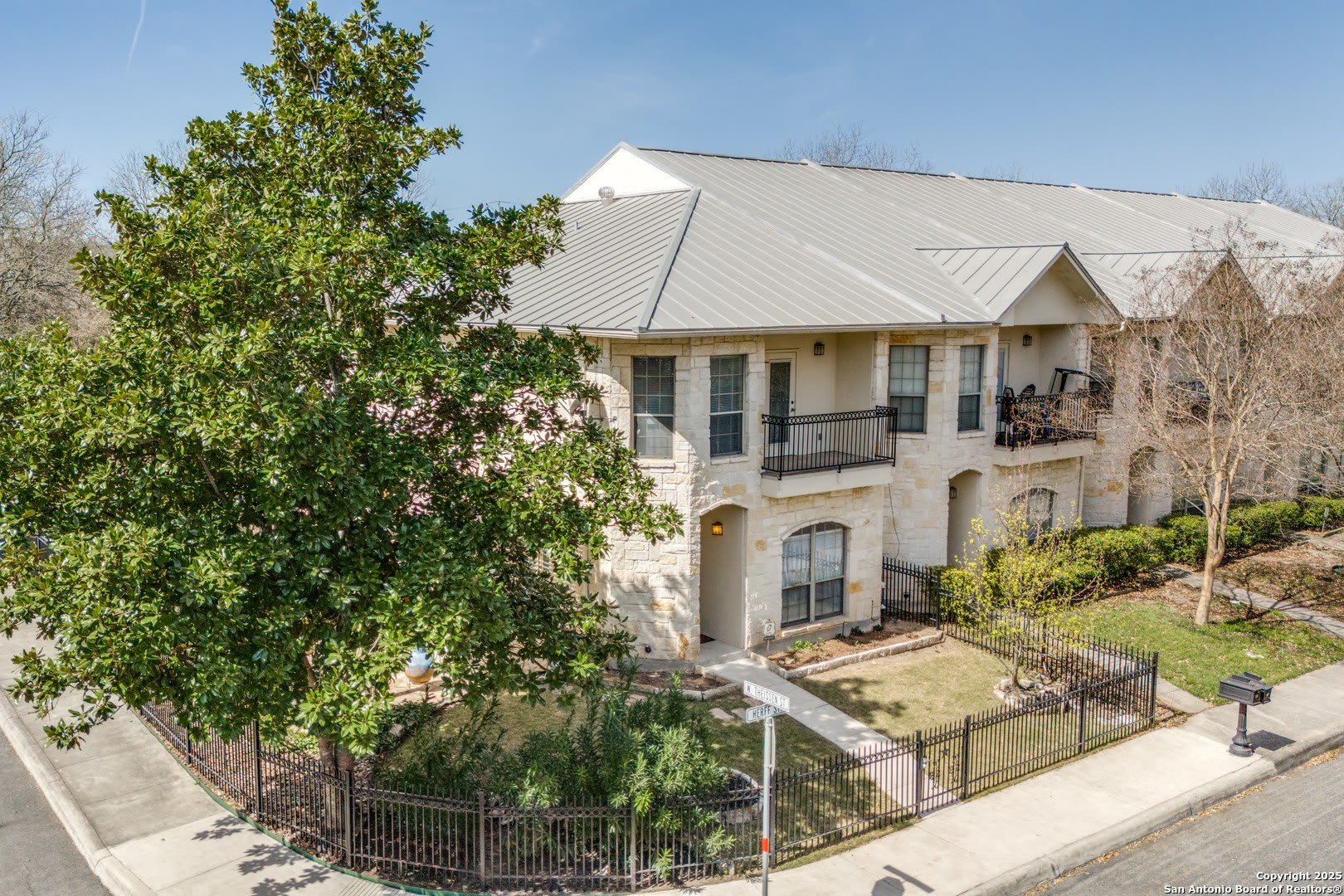 444 HERFF ST – photo 2