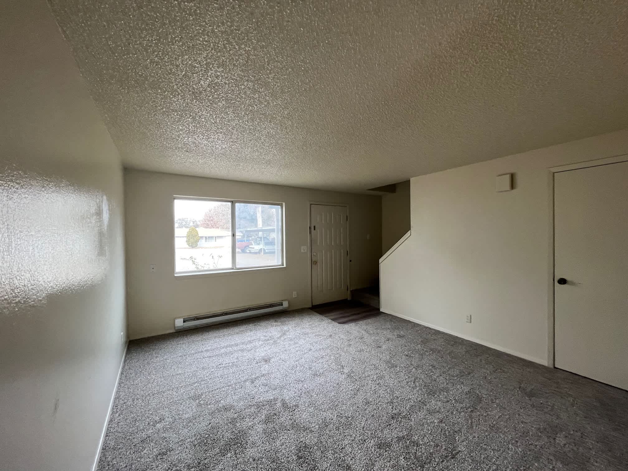 203 East Bird Avenue Unit B – photo 3