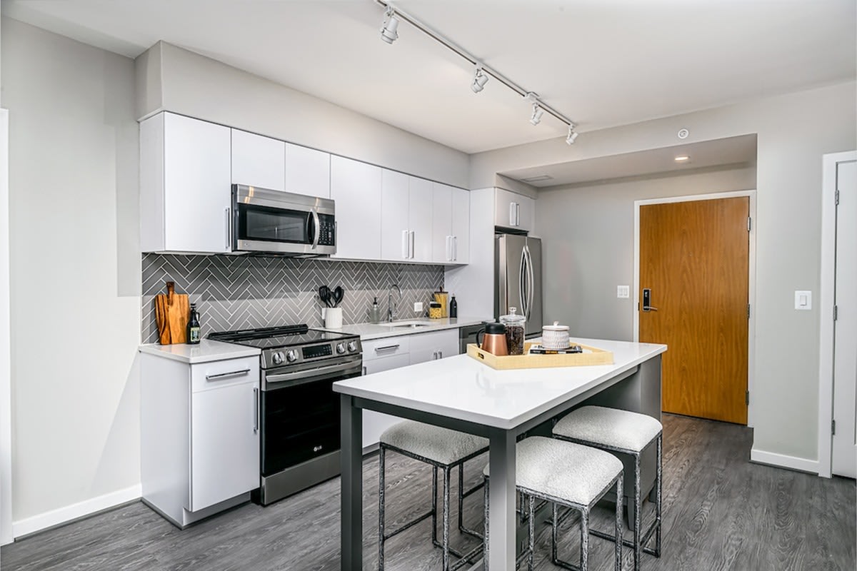 Rosslyn Towers – photo 2
