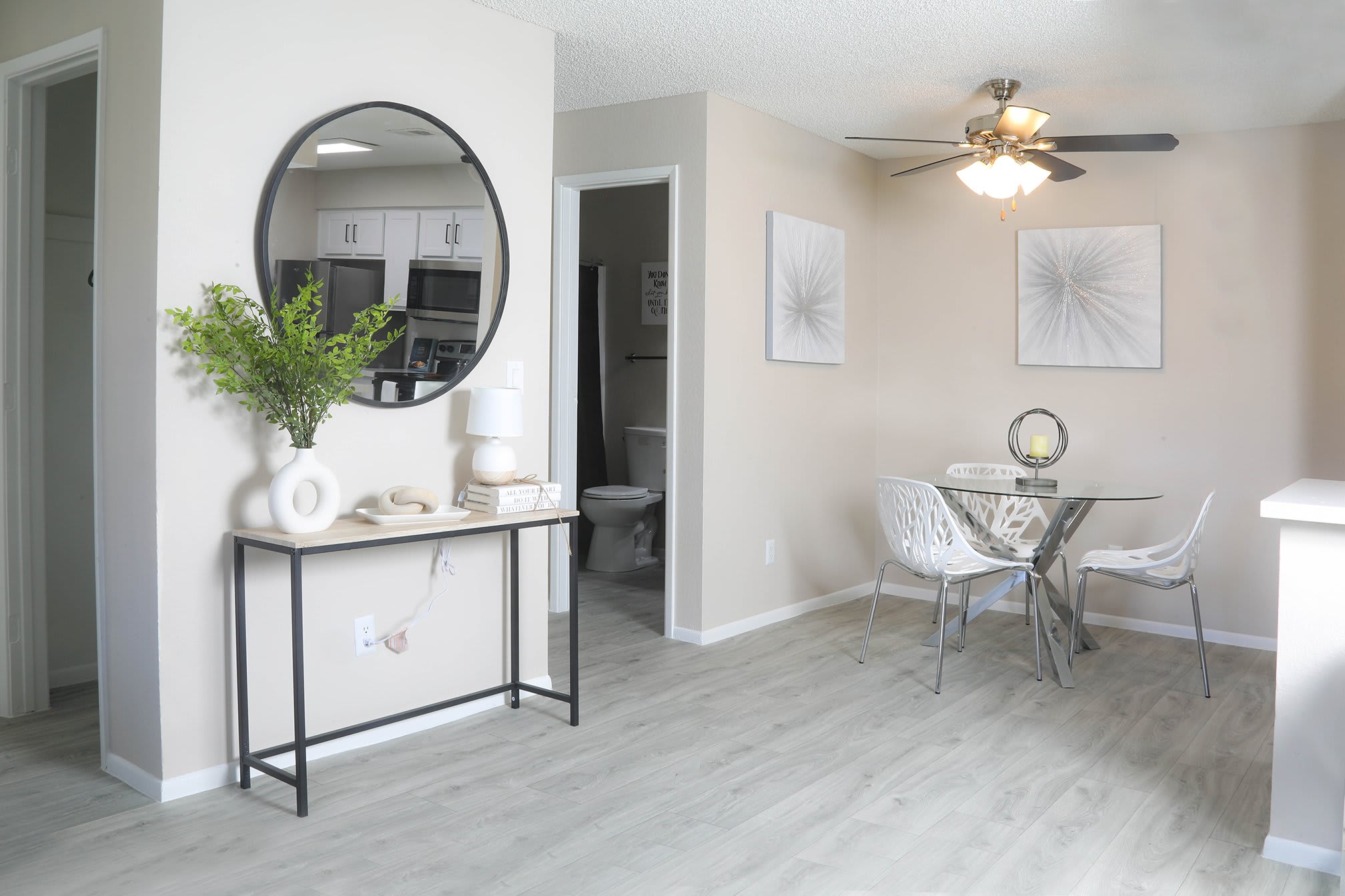 Gentrys Walk Apartments – photo 2