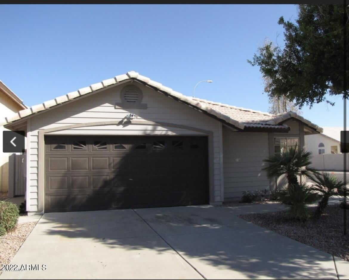 1690 E Gary Drive – photo 1