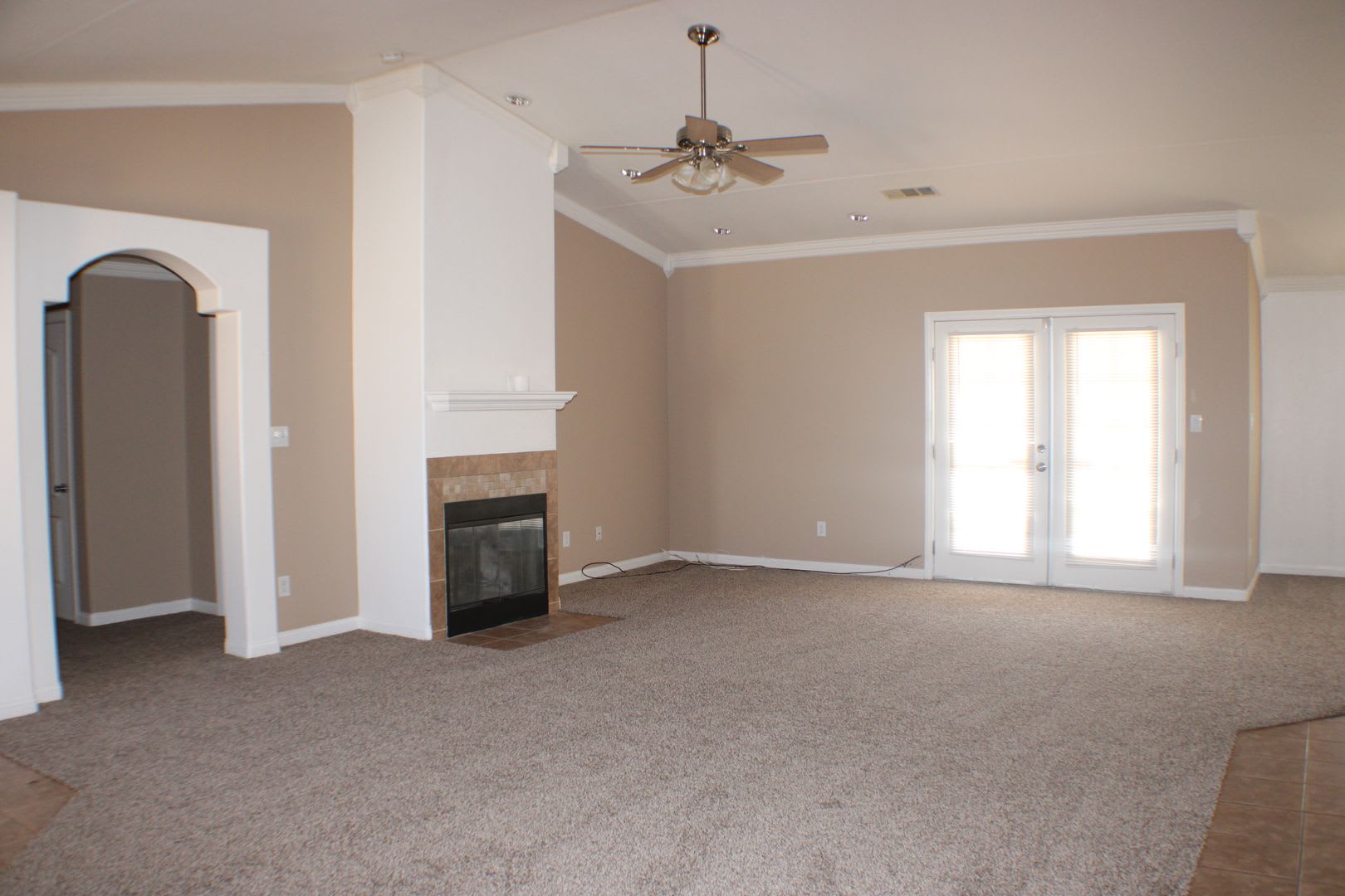 Charming 3 Bedroom Home With Fireplace Spacious Backyard Attached Garage In California City – photo 3