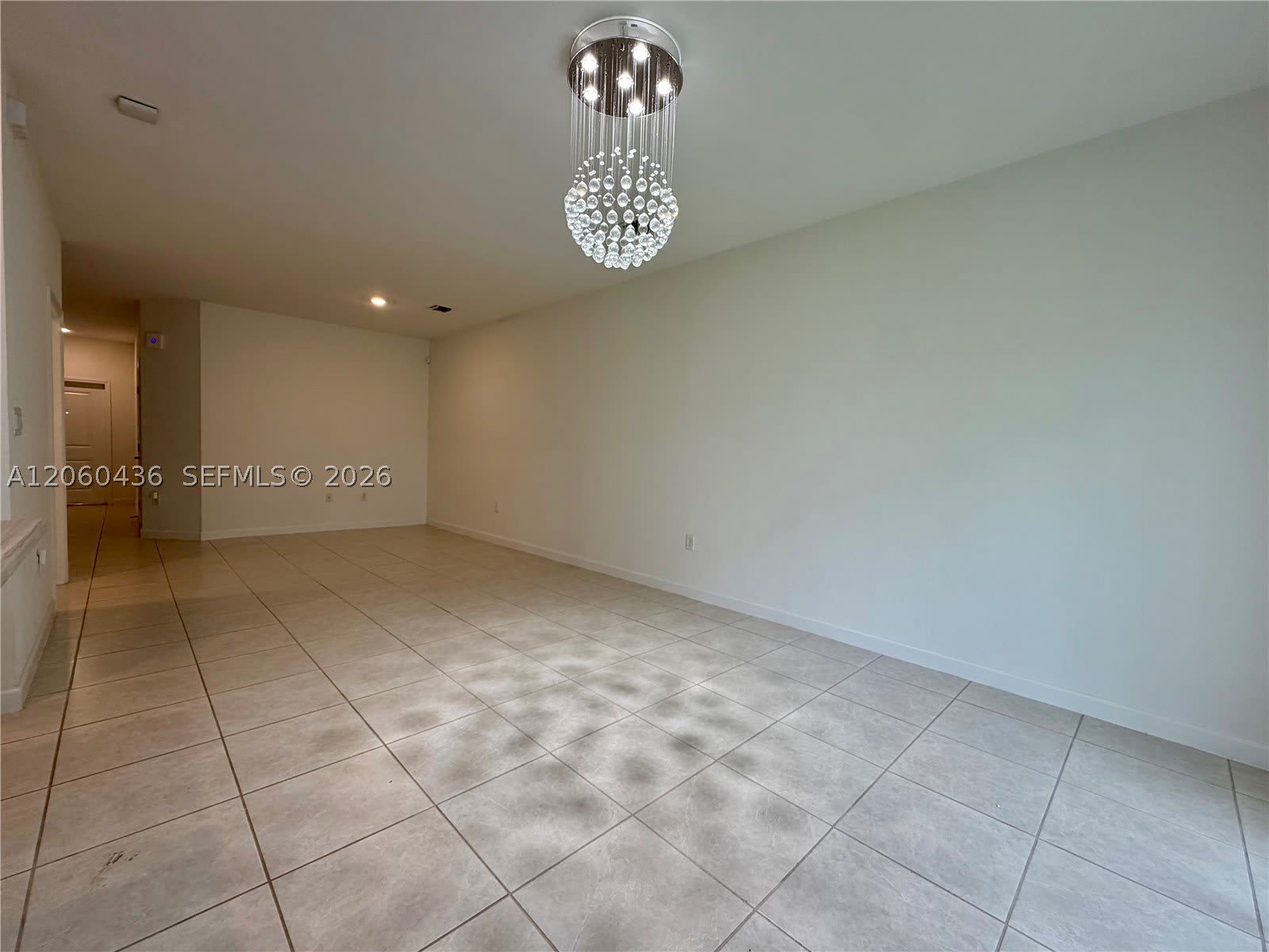 2685 SE 13th Ct – photo 5