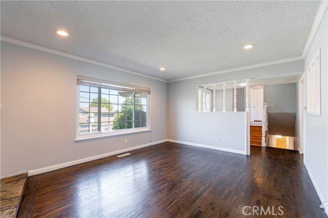2370 West 239th Street – photo 5