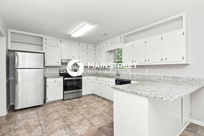 795 Cedar Lake Drive Southeast – photo 5