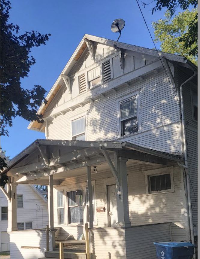 119 Allen Street – photo 1