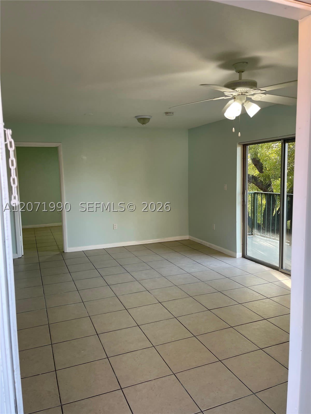 6821 SW 129th Ave – photo 2