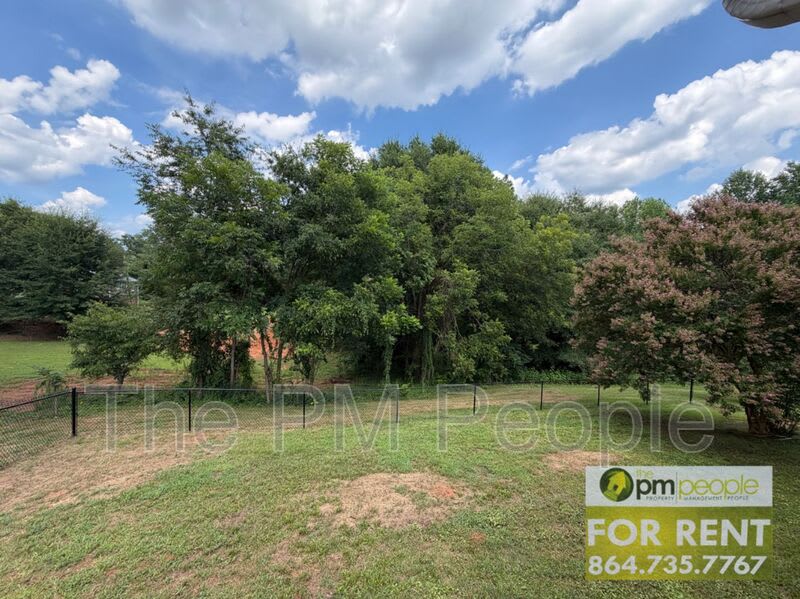 209 Bivens St. – photo 3