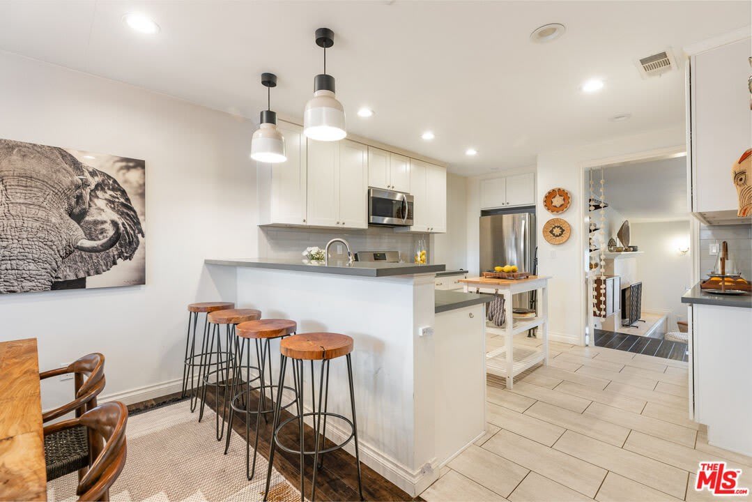 1024 N Naomi St – photo 4
