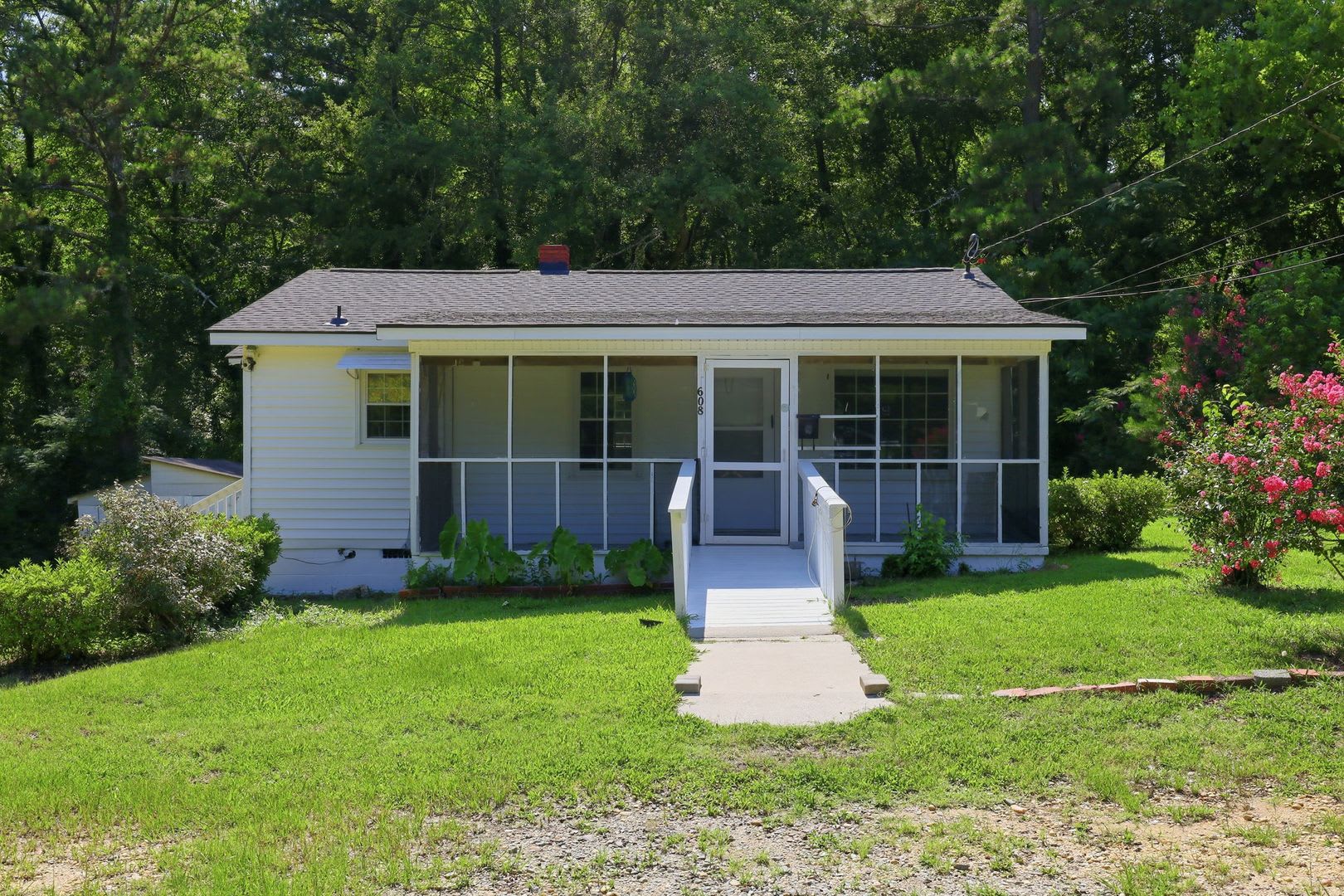 Newly Remodeled Erwin – photo 1