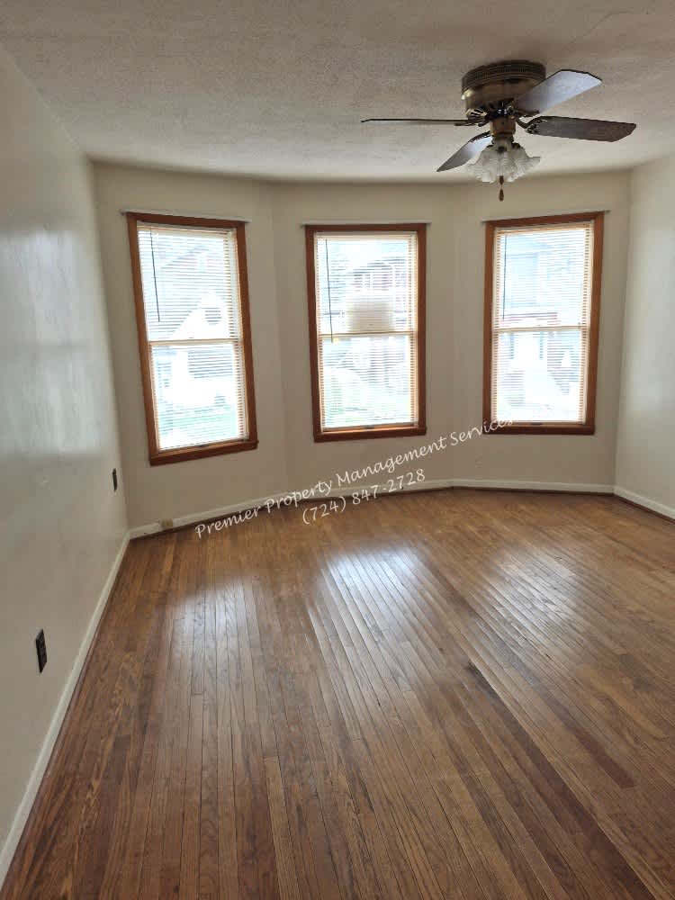 399 New York Avenue 2 – photo 2