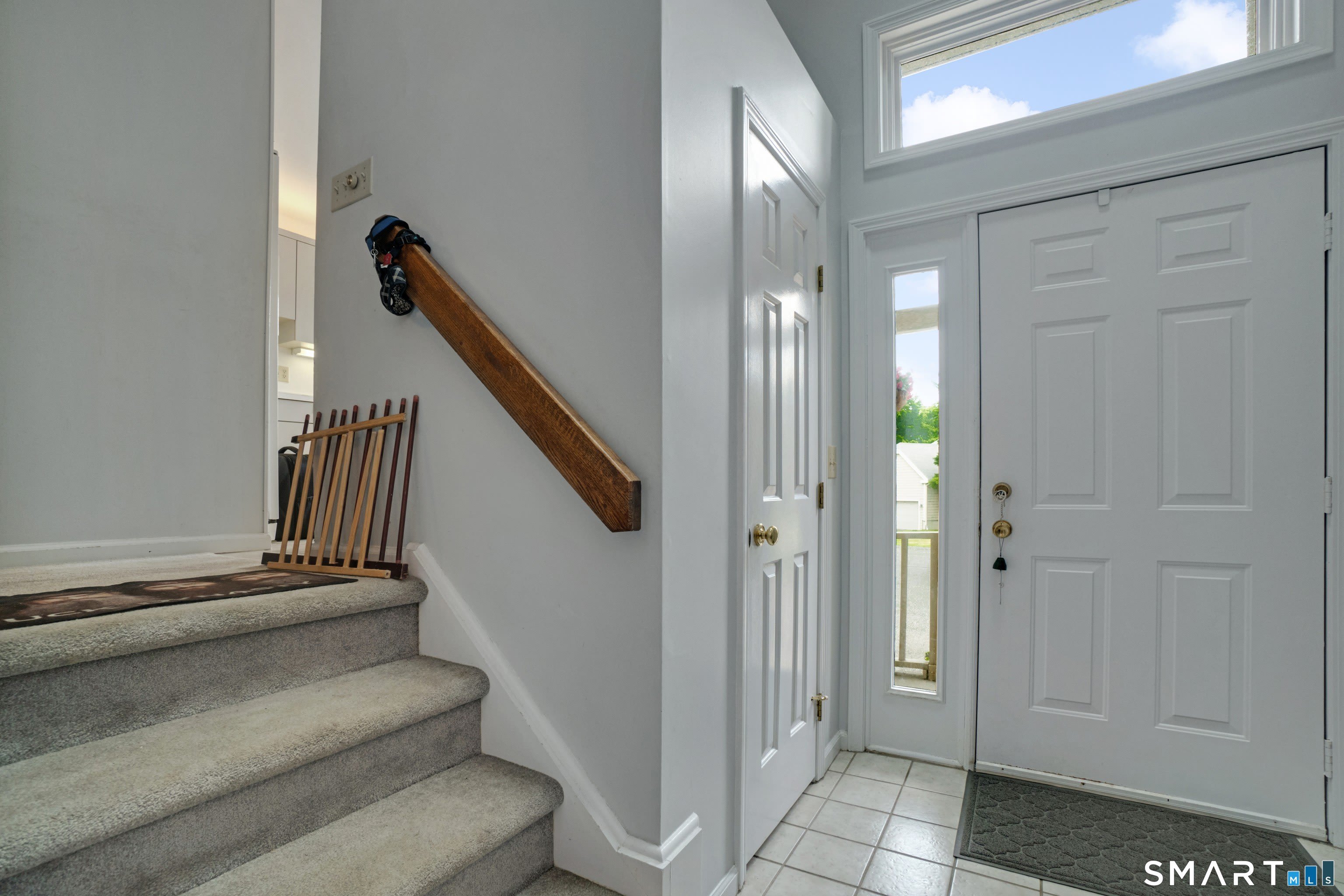 12 Boulevard Drive – photo 2
