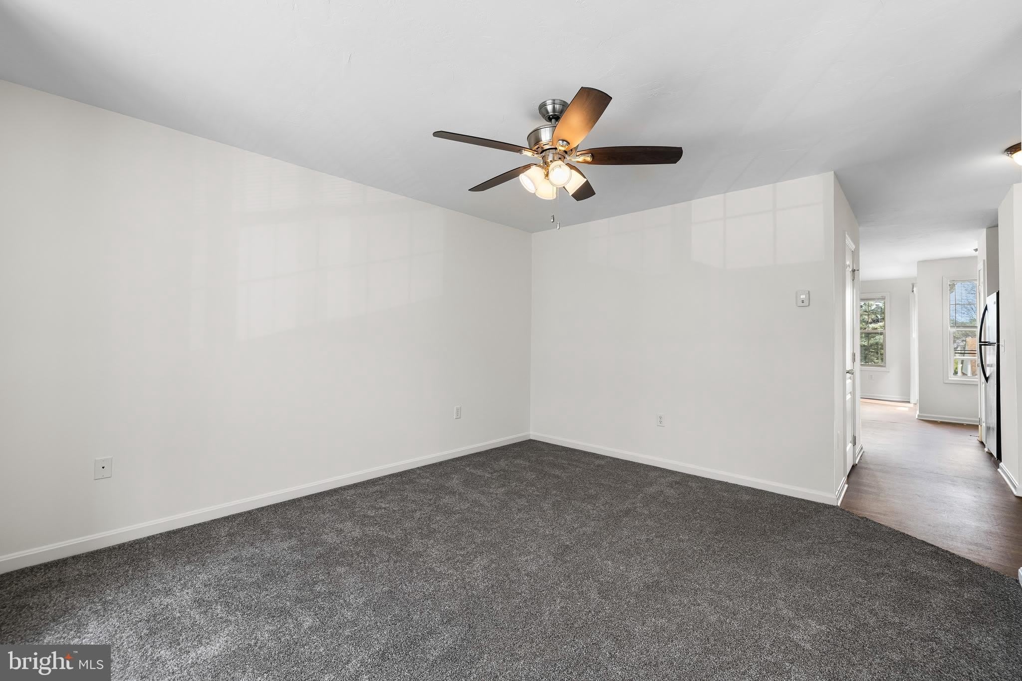 24 SHADY TREE Court – photo 5