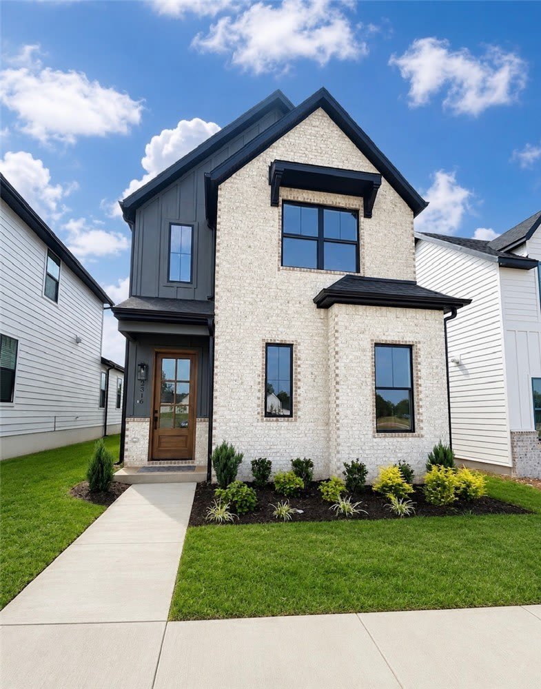 2316 S 31st Place – photo 1