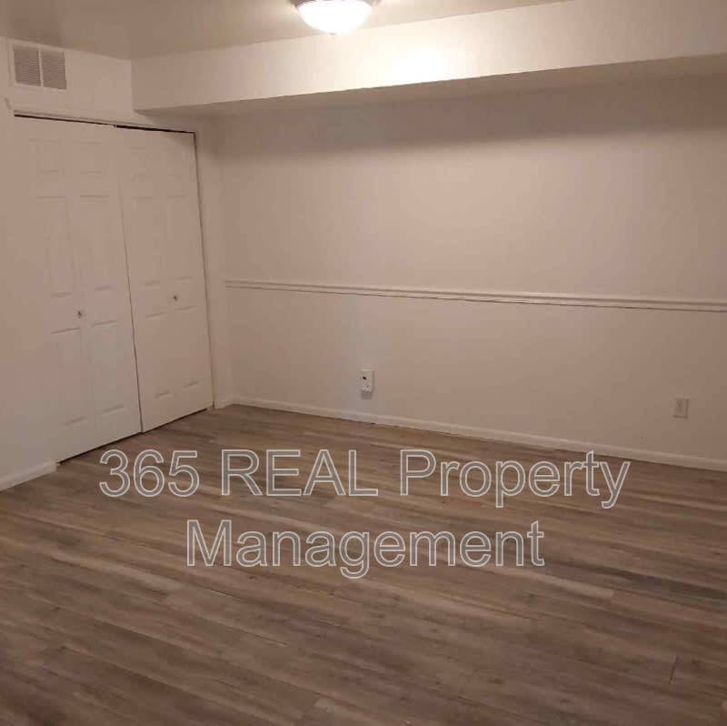 2551 West 24th Street, Unit B1 – photo 5