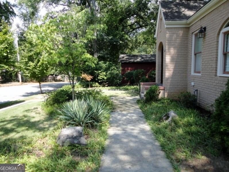 49 Leslie Street – photo 5