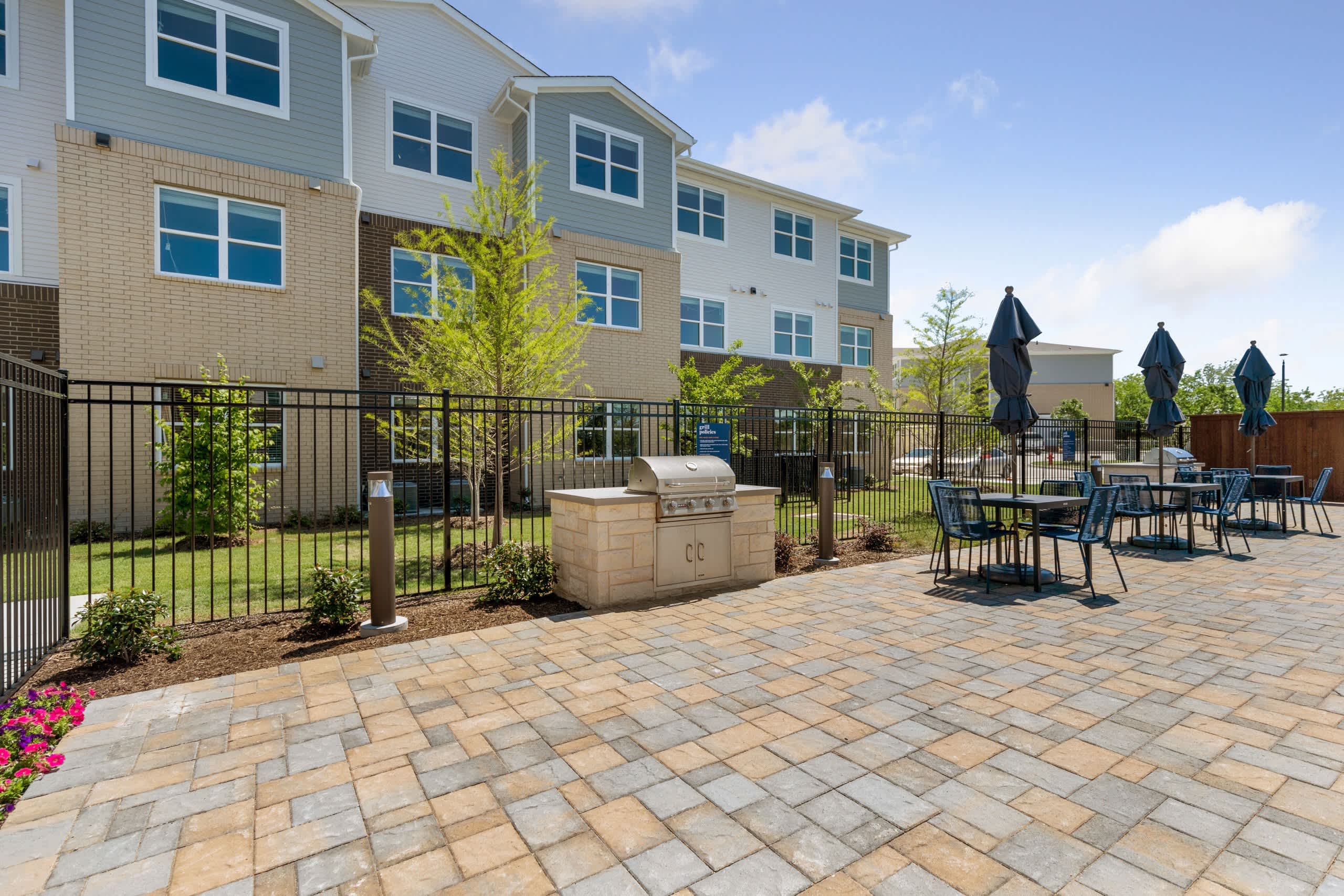 Cobalt Apartments – photo 3
