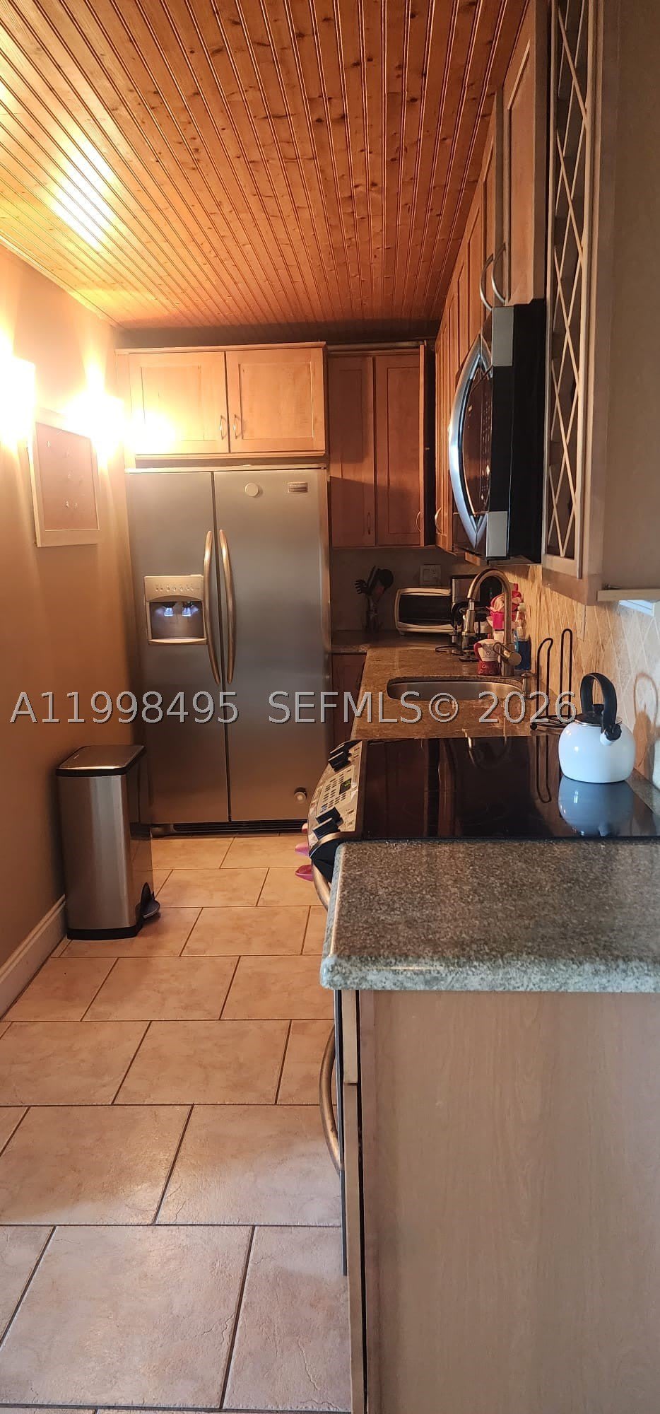 900 Ne 18Th Ave – photo 5
