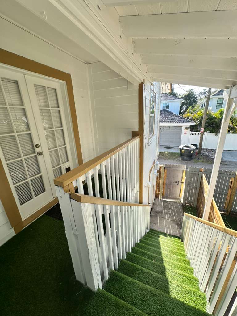 1037 12Th St N – photo 2