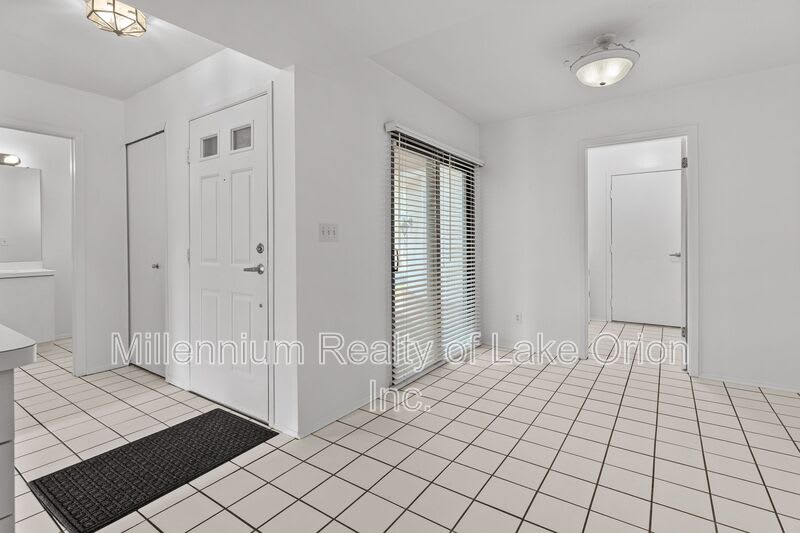 5611 Drake Hollow Dr – photo 4