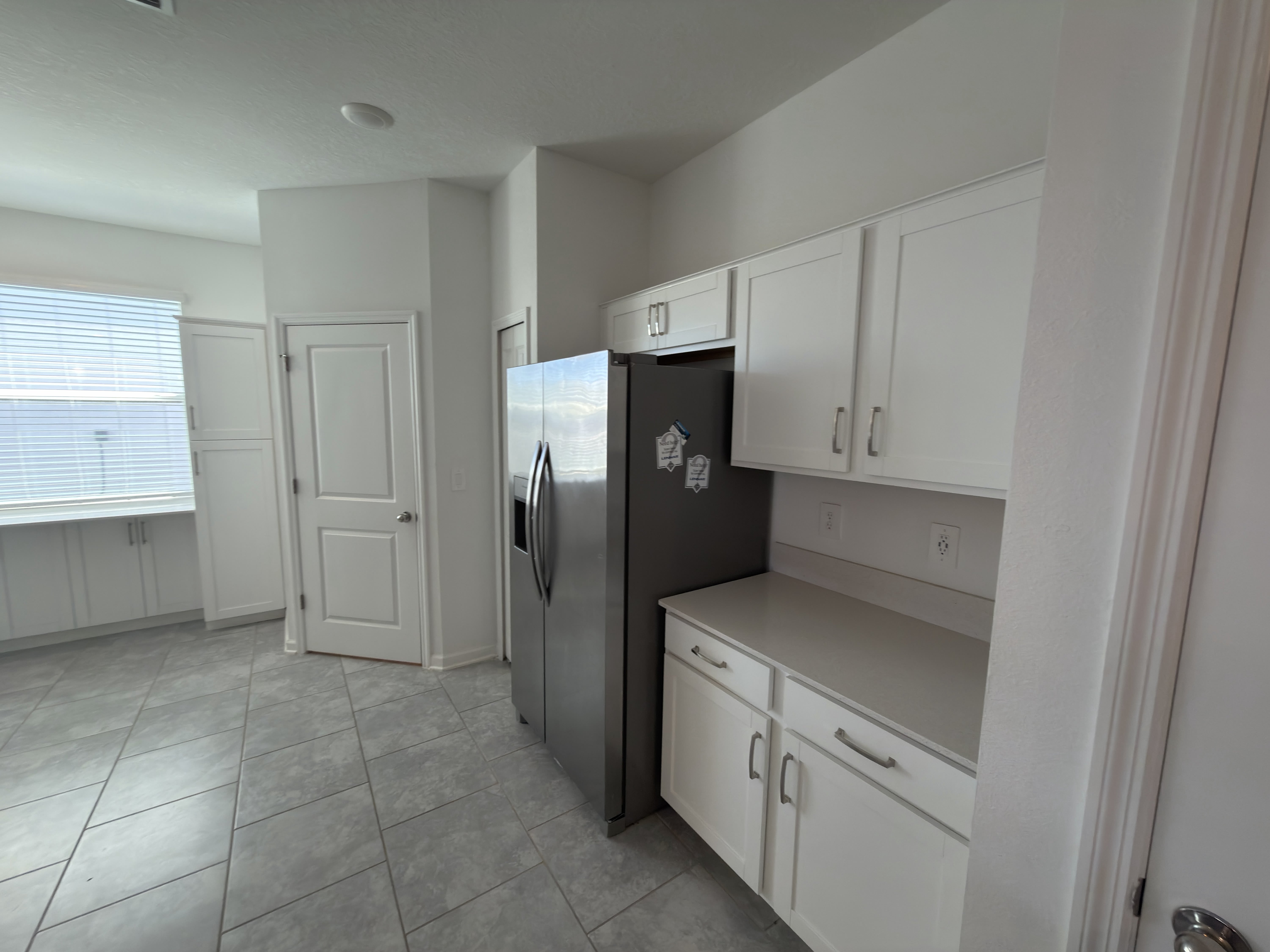 521 Reggie Rd – photo 2