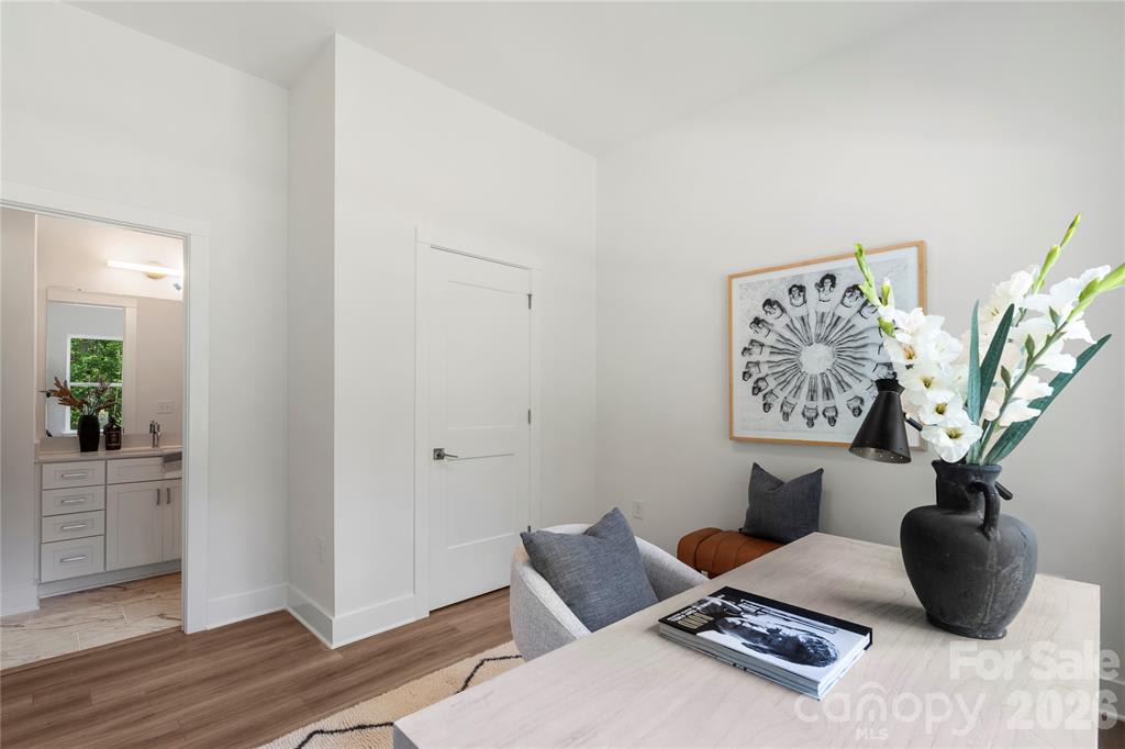 3423 Holabird Lane – photo 5